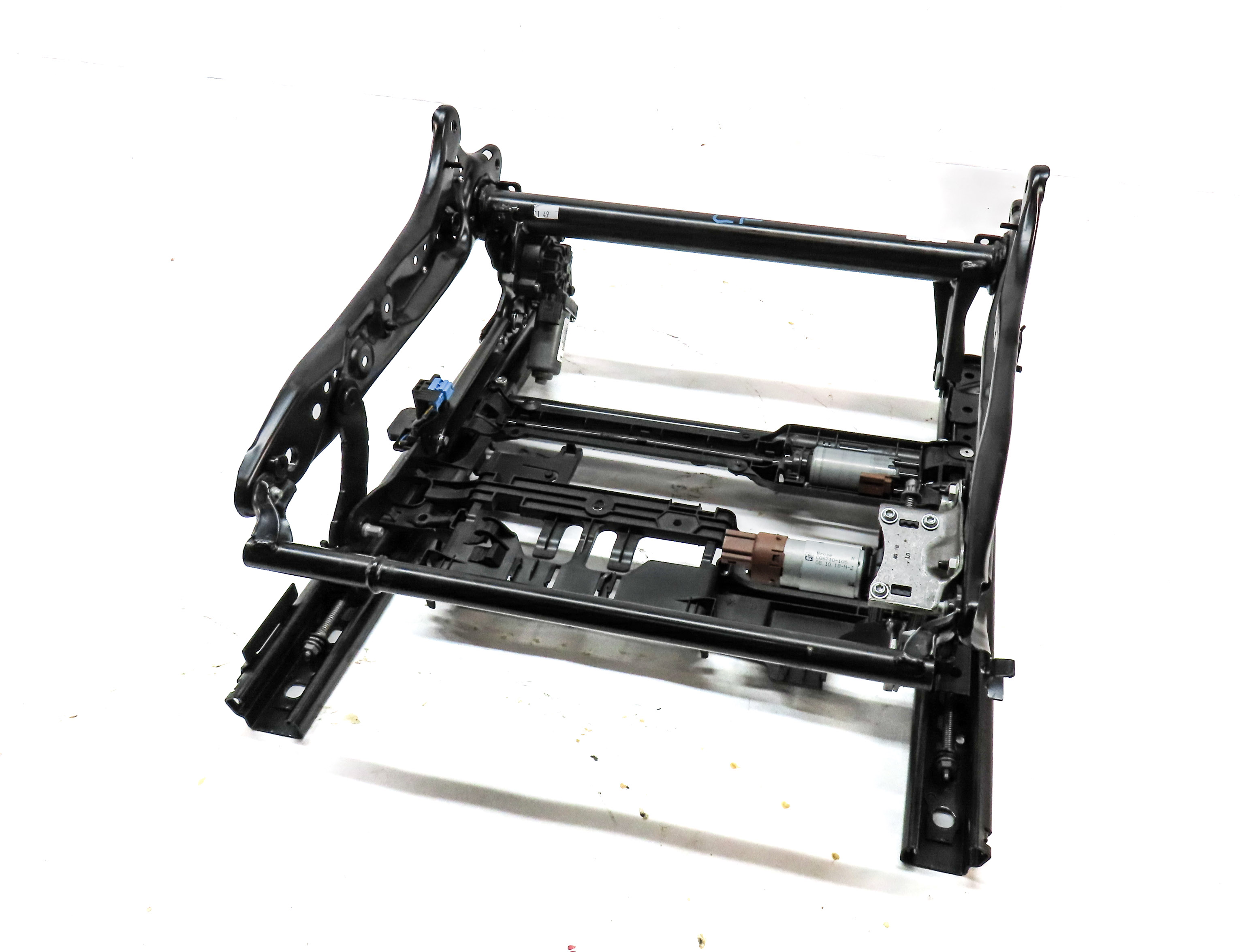 2016-2022 GLC300 GLC350E (X253) FRONT LEFT DRIVER SEAT TRACK w/ MOTORS — exact item pictured